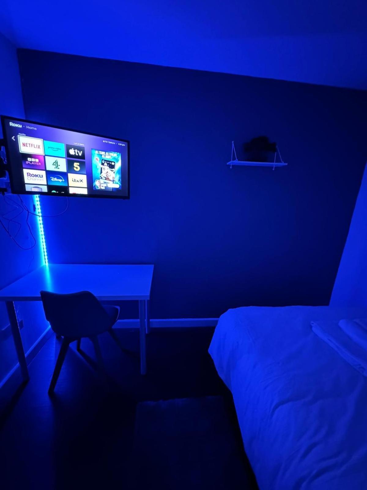 Deluxe Ensuite Double Room With Ensuite Κόβεντρι Εξωτερικό φωτογραφία